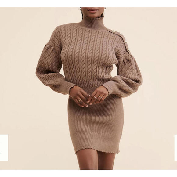En Saison Dresses & Skirts - EN SAISON taupe knit Bettany dress sz S